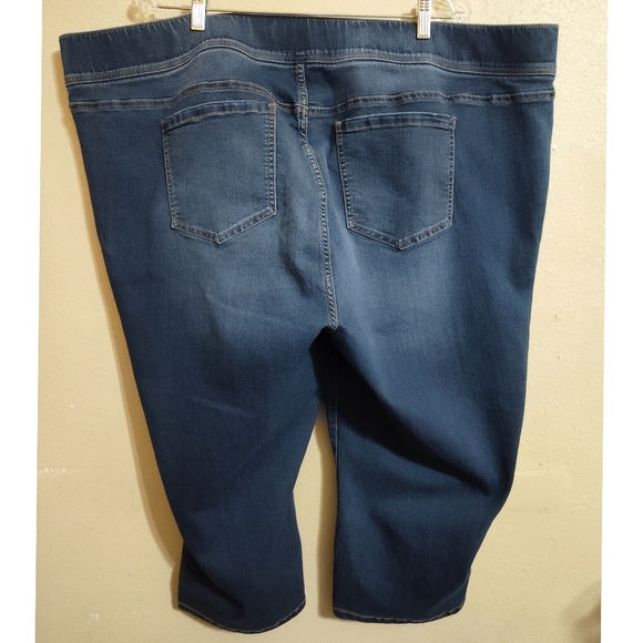 Torrid Lean Denim Jeans Size 5 - Picture 2 of 5